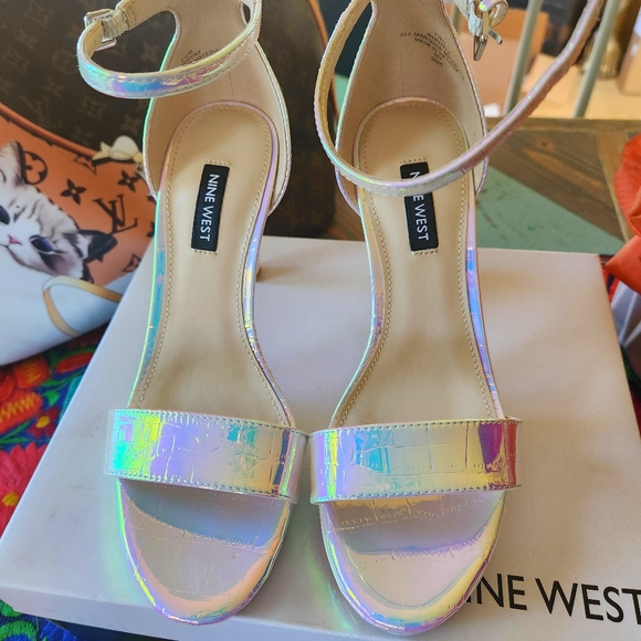 Nine West Edyn 3 in Heeled Sandals sz 7 1/2 Iridescent Croc - Picture 4 of 6